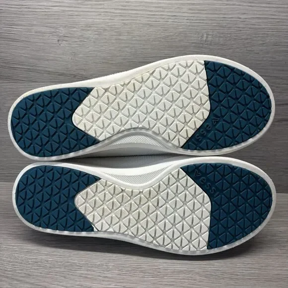 Vessi Weekend Sneaker Mens Size 10 Waterproof Shoes Marble White Summer Preppy - Picture 7 of 11